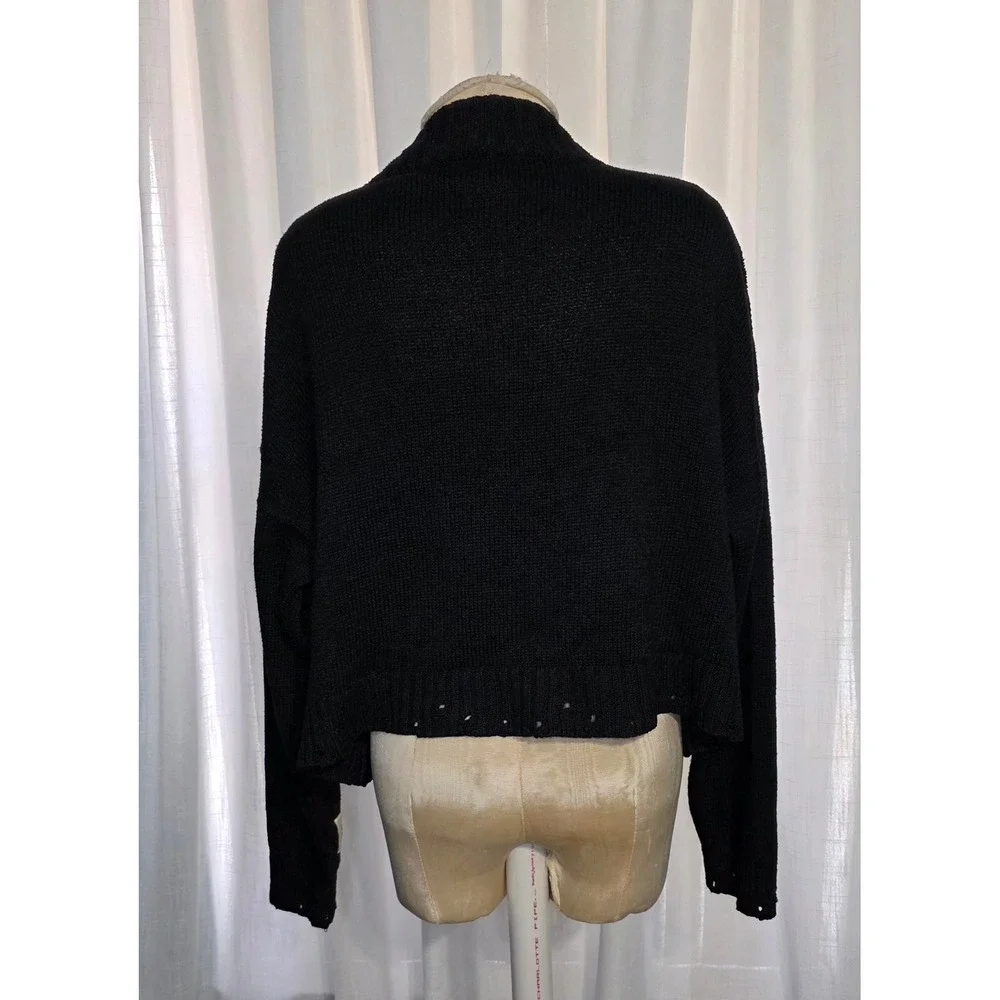 PacSun Stranger Things Hellfire Club 4 Flame Cardigan Sweater Mens Small Black